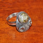 СРЕБЪРЕН ПРЪСТЕН С КВАРЦ